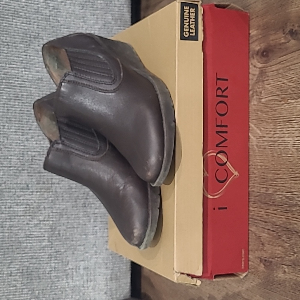 I love comfort wedges